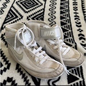 Boys wrestling shoes
